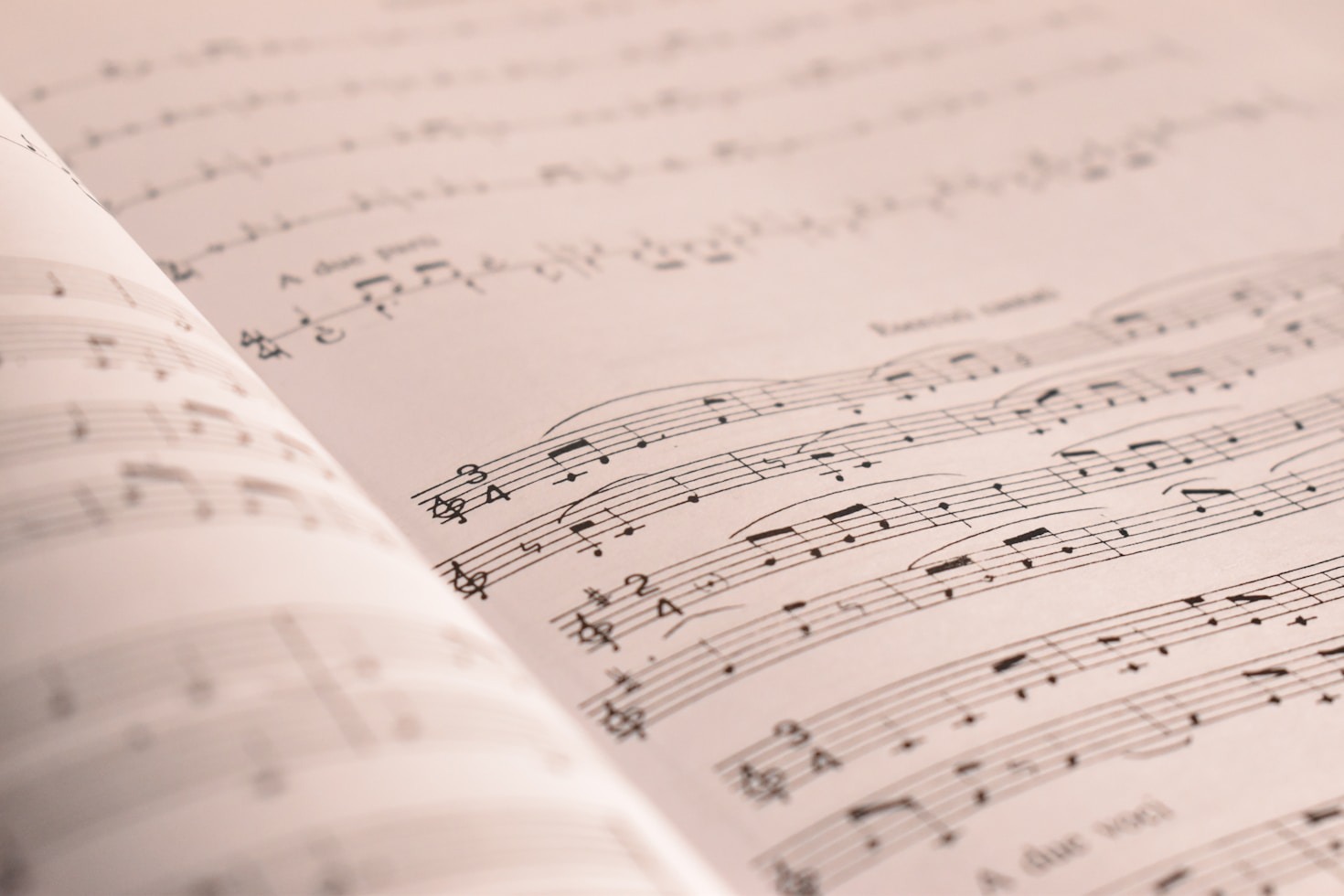 Creating Connections Through Inspiring Narratives